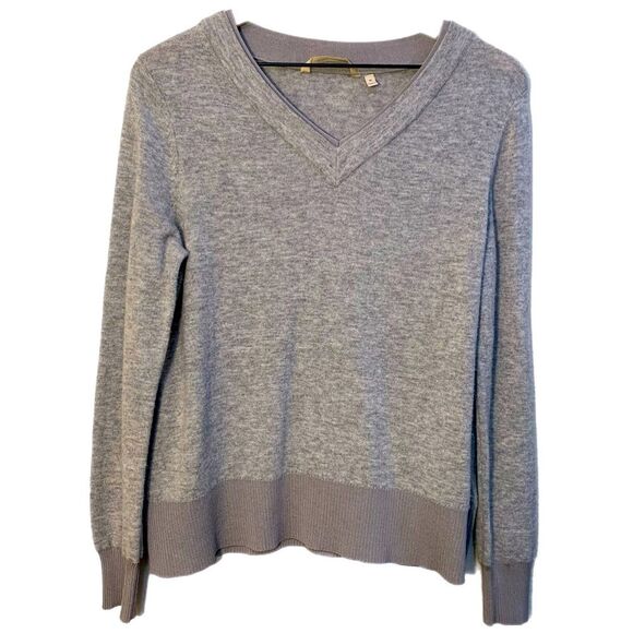 SOFT SURROUNDINGS Wool Alpaca Sweater Women’s Medium Gray V-Neck. - Picture 1 of 11